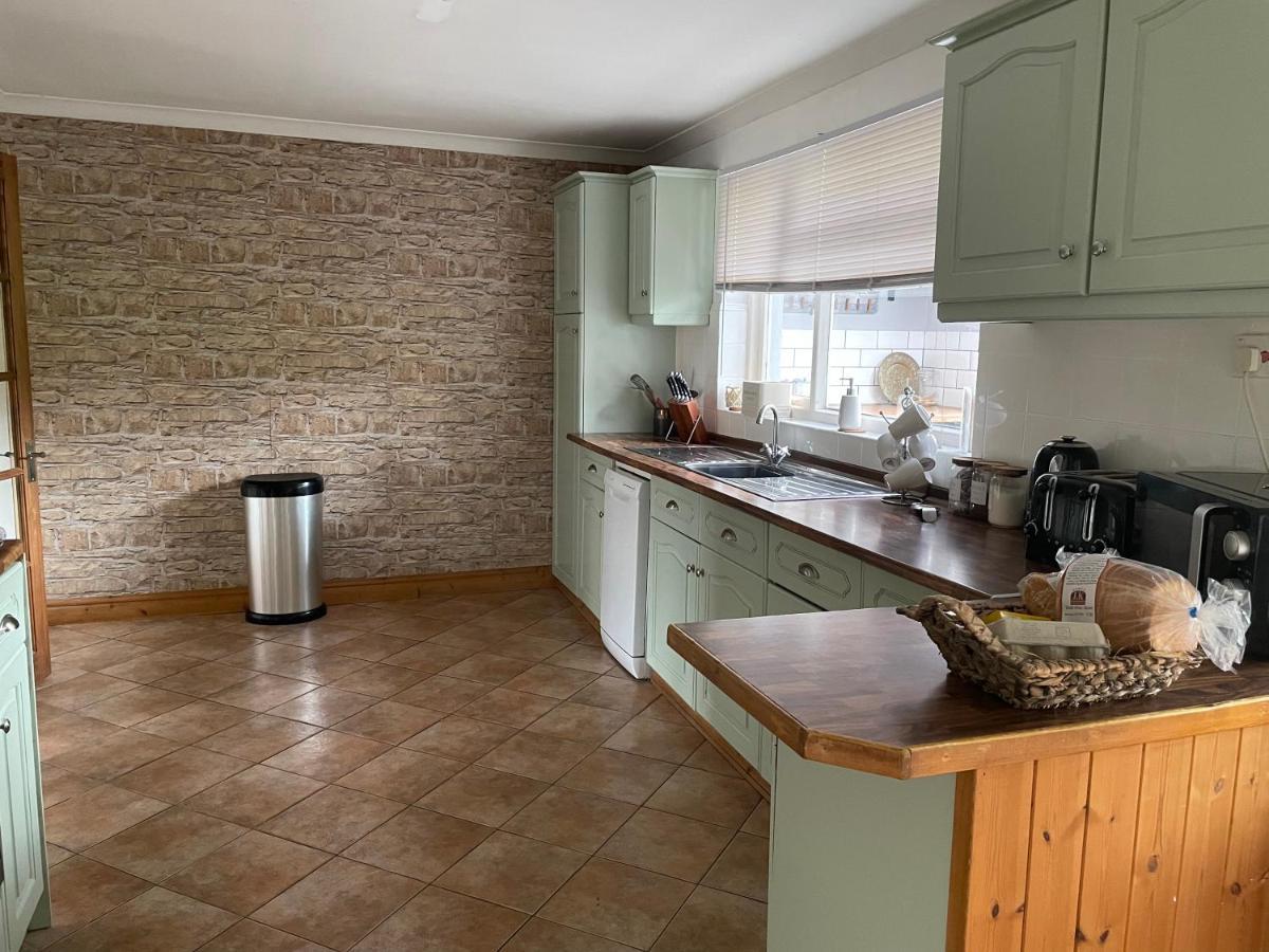 Carreg Yr Onnen Villa ฮาเวอร์ฟอร์ดเวสต์ ภายนอก รูปภาพ